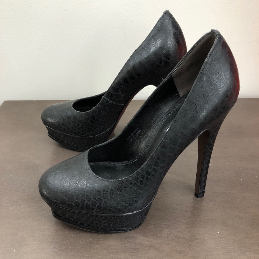 Vera Wang Lavender Snake Embossed Platform Heels
